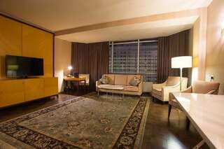 Отель Best Western Plus Astana Hotel Нур-Султан Апартаменты с кроватью размера «king-size» — Для некурящих-4