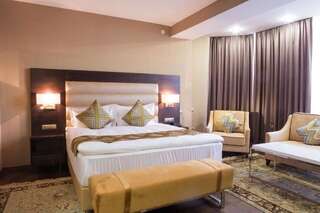 Отель Best Western Plus Astana Hotel Нур-Султан Номер «Премиум» с кроватью размера «king-size» — Для некурящих-19